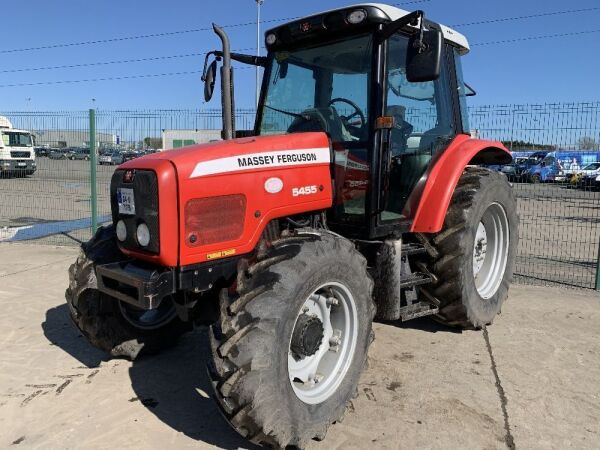 UNRESERVED 2004 Massey Ferguson 5455 4WD