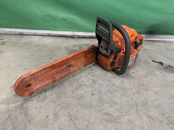 UNRESERVED Husqvarna 435 Petrol Chainsaw