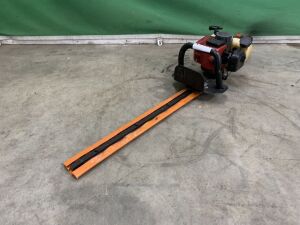 UNRESERVED Red Petrol Hedge Strimmers