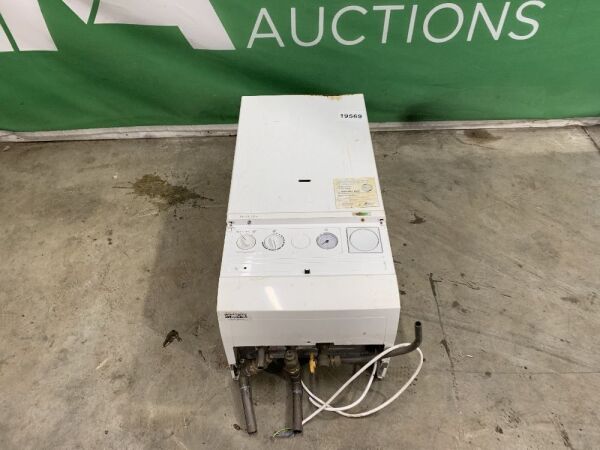 UNRESERVED Gas Heater