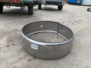 UNRESERVED Toyota Chrome Wheel Cover