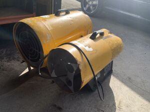 UNRESERVED 2x Master Blow Heaters