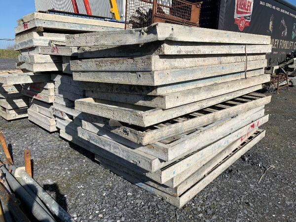 UNRESERVED Large selection of Formwork including Doka Concrete Shuttering Panels, Acrow Props, Prop Heads, Railing Clamps, Clamps, Folding Tripods, Couplings and more