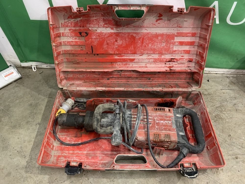 bijstand orgaan Doordeweekse dagen UNRESERVED Hilti TE-905 AVR 110v Heavy Duty Kango | ONLINE TIMED AUCTION  DAY TWO - TOOL & EQUIPMENT AUCTION - Ends From 10:30am 15th April - Irish  Machinery Auctions