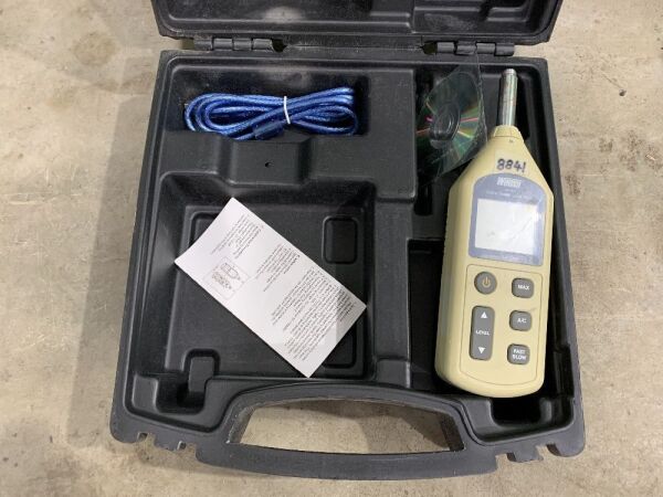 UNRESERVED Wensen Digital Sound Level Meter