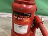 UNRESERVED 32T Bottle Jack - 3