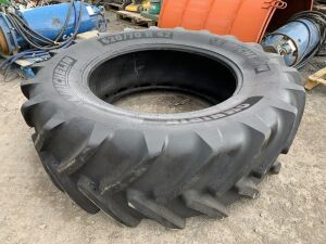 UNRESERVED Michelin Tractor Tyre 620/70R42
