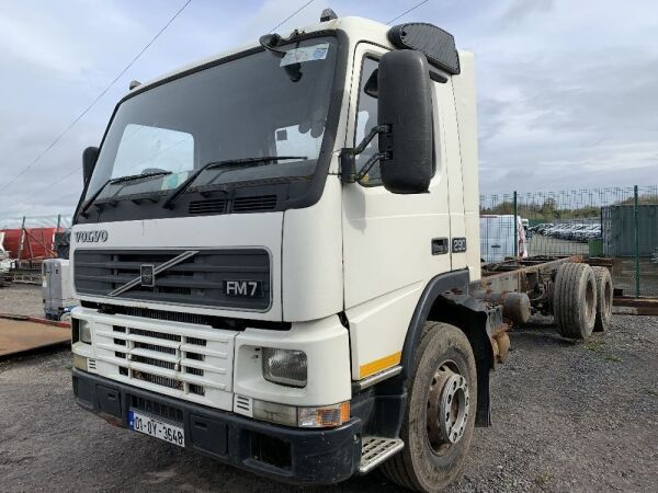 2001 Volvo FM7 290 4x2 Chassis Cab