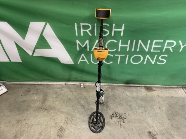 Garrett Ace 150 Metal Detector