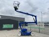 UNRESERVED 2004 UpRight AB38 11.5M Electric Articulated Boom Lift - 8