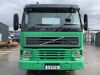 UNRESERVED 2001 Volvo FM12 340 8x4 Chassis Cab - 8