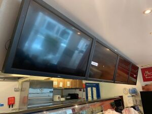 4 x Flatscreen Display Screens