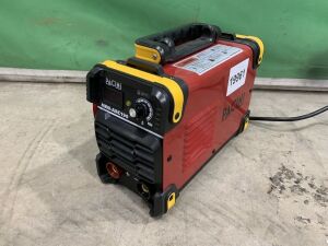 UNRESERVED ARC190 Welder