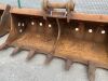 UNRESERVED Geith 5'6" Digging Bucket (65mm Pins) - 9