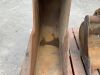 UNRESERVED Hand 1ft Digging Bucket (50mm Pins) - 9