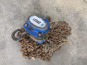 UNRESERVED Blue Block & Tackle