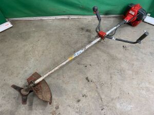 UNRESERVED Efco 8460 Petrol Grass Strimmers