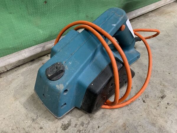 UNRESERVED Black & Decker Sander