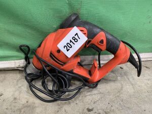 UNRESERVED Black & Decker 230V Drill