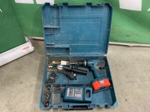 UNRESERVED Makita Cordless Drill c/w Battery & Charger