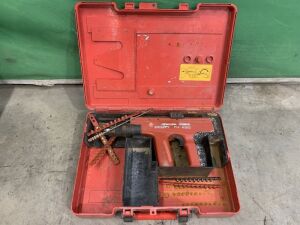 UNRESERVED Hilti DX450 Nail Gun