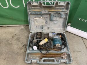 UNRESERVED Makita 110v Demolition Drill c/w 3 x Bits