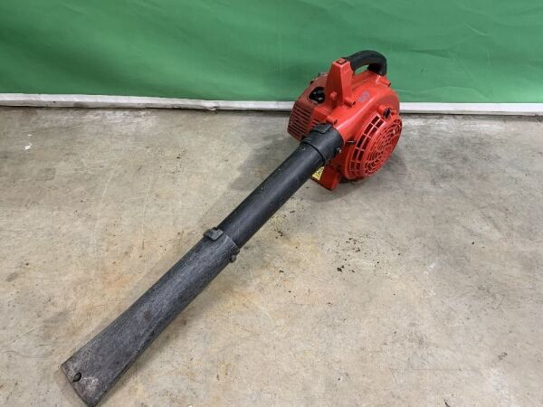 UNRESERVED Pace Leaf Blower