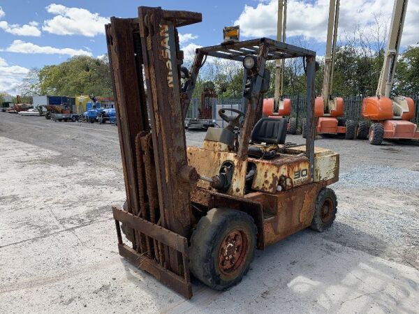 Nissan 30 3T Diesel Forklift