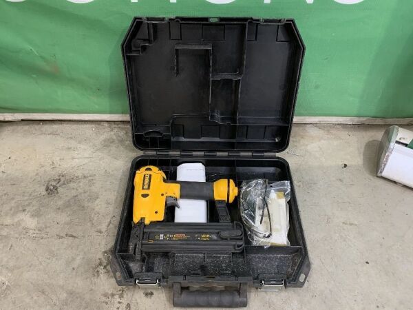 DeWalt Air Nail Gun