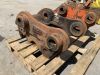 UNRESERVED 3 x Hydraulic Quick Hitches - 8