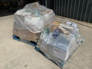 UNRESERVED 2 x Pallets Of UNUSED Machinery Filters, Beacons, Fuel Filters…