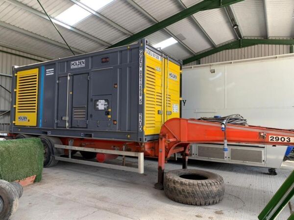 2018 Atlas Copco QAC 1000 CUD 1000Kva Diesel Enclosed Generatot Mounted on Double Axle Skeleton Trailer