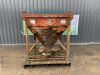 UNRESERVED Concrete Cube Skip c/w Lifting Chains