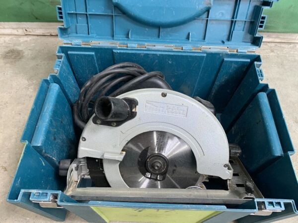 UNRESERVED 7 1/4" Makita Skill Saw