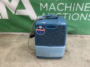 UNRESERVED Olimpia Dehumidifier