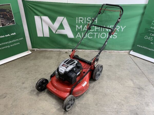 UNRESERVED World WYZ22HS Self Drive Petrol Mower