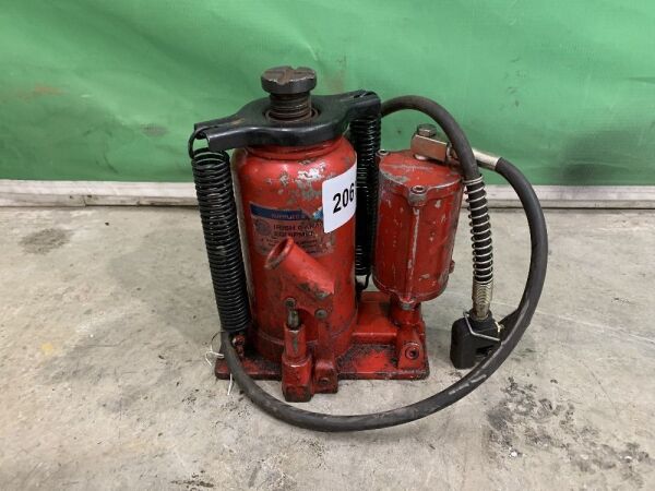 UNRESERVED 20T Hydraulic/Air Bottle Jack