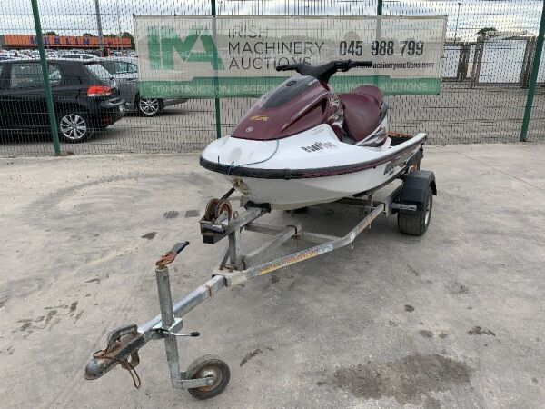 UNRESERVED 1999 Yamaha Wave Runner GP760 Jet Ski