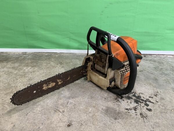 UNRESERVED Stihl 017 Petrol Chainsaw