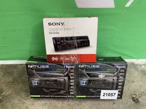 UNRESERVED 3 x Car Stereos