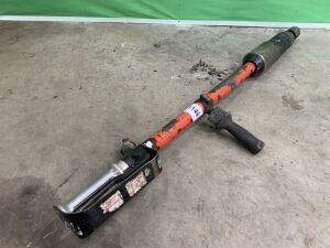 UNRESERVED 2015 Pneumatic Pole Scabbler