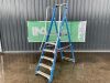 UNRESERVED 6 Step Podium Ladder