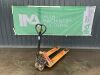 UNRESERVED 2.5T Pallet Truck