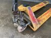 UNRESERVED 2.5T Pallet Truck - 2