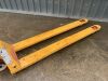 UNRESERVED 2T Pallet Truck - 3