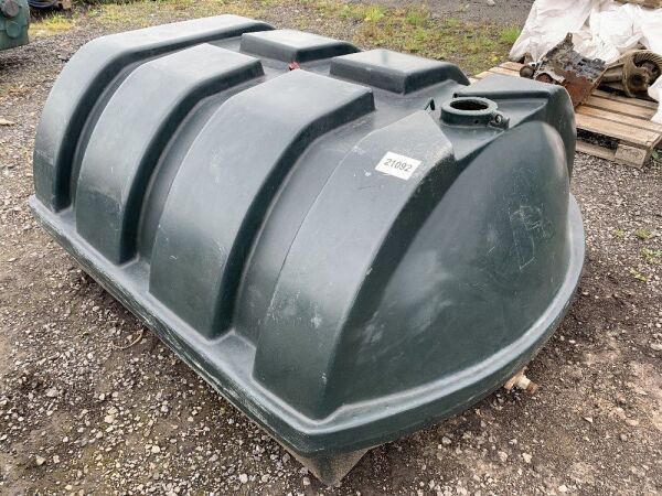 UNRESERVED 1000ltr Dome Oil Tank