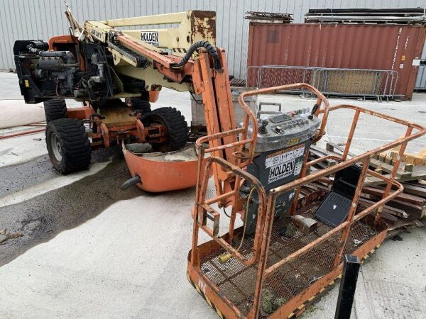 UNRESERVED 2005 JLG 450AJ Articulated Diesel Boom Lift