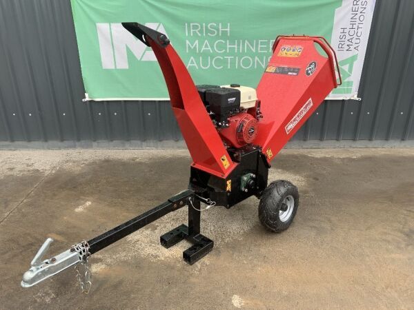 UNRESERVED Pro Wood Chipper Towable 15HP Petrol Wood Chipper