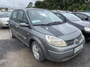 2003 Renault Megane Scenic 5 Dr Hatchback