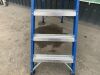 8FT Fibreglass Step Ladder - 4